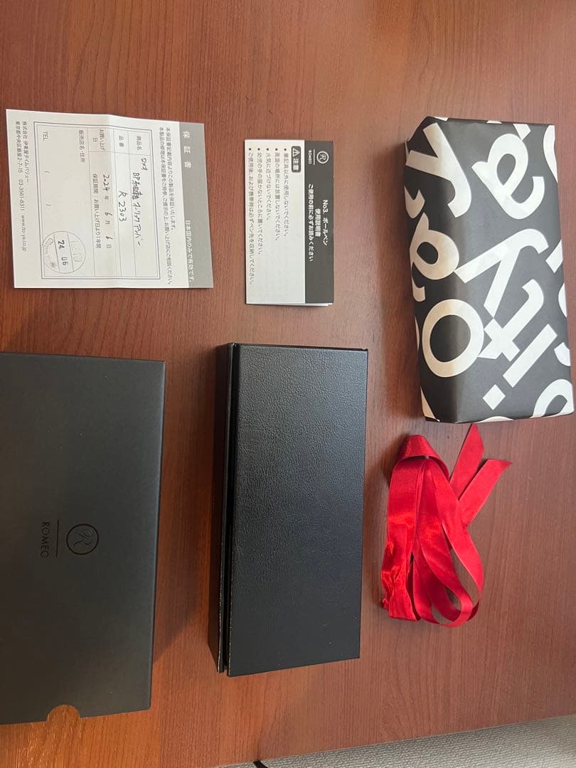 百の模様！　新品　伊東屋ROMEO No.3 ボールペン細軸　オーリックアンバー