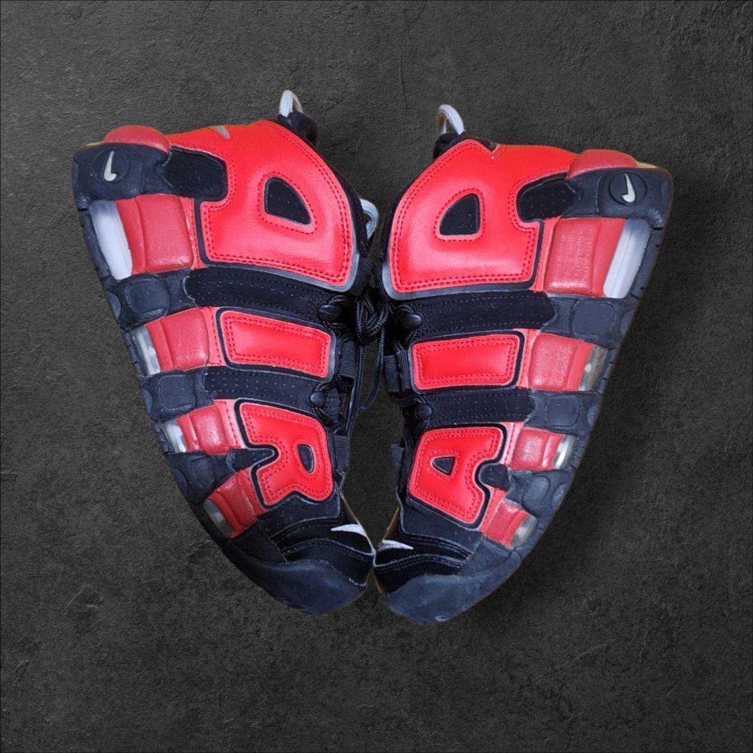 NIKEエアモアアップテンポ96Black and University Red