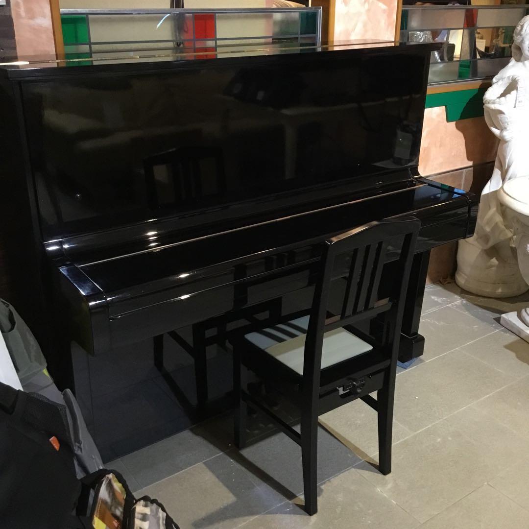 新春還元セール▼YAMAHA　アップライトピアノ　名器　NoU2　鍵盤