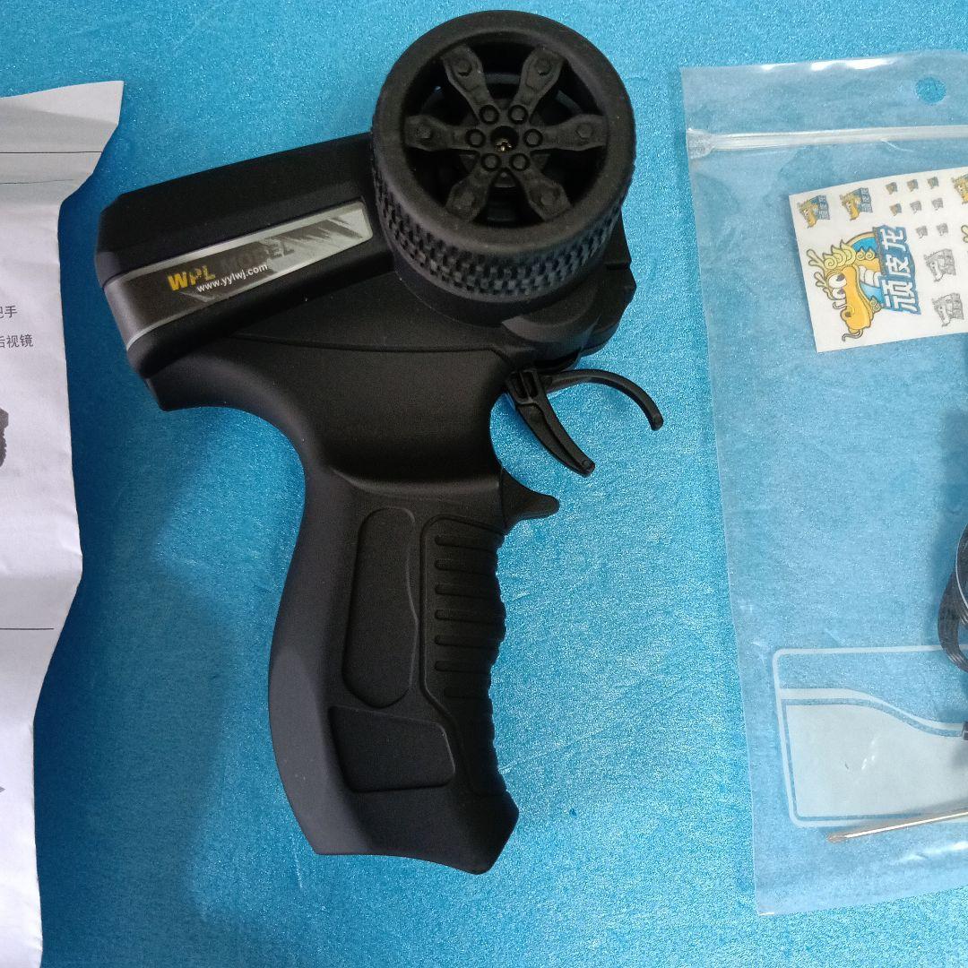 ハイラックスサーフ　R／Cカー1:16 塗装済完成品