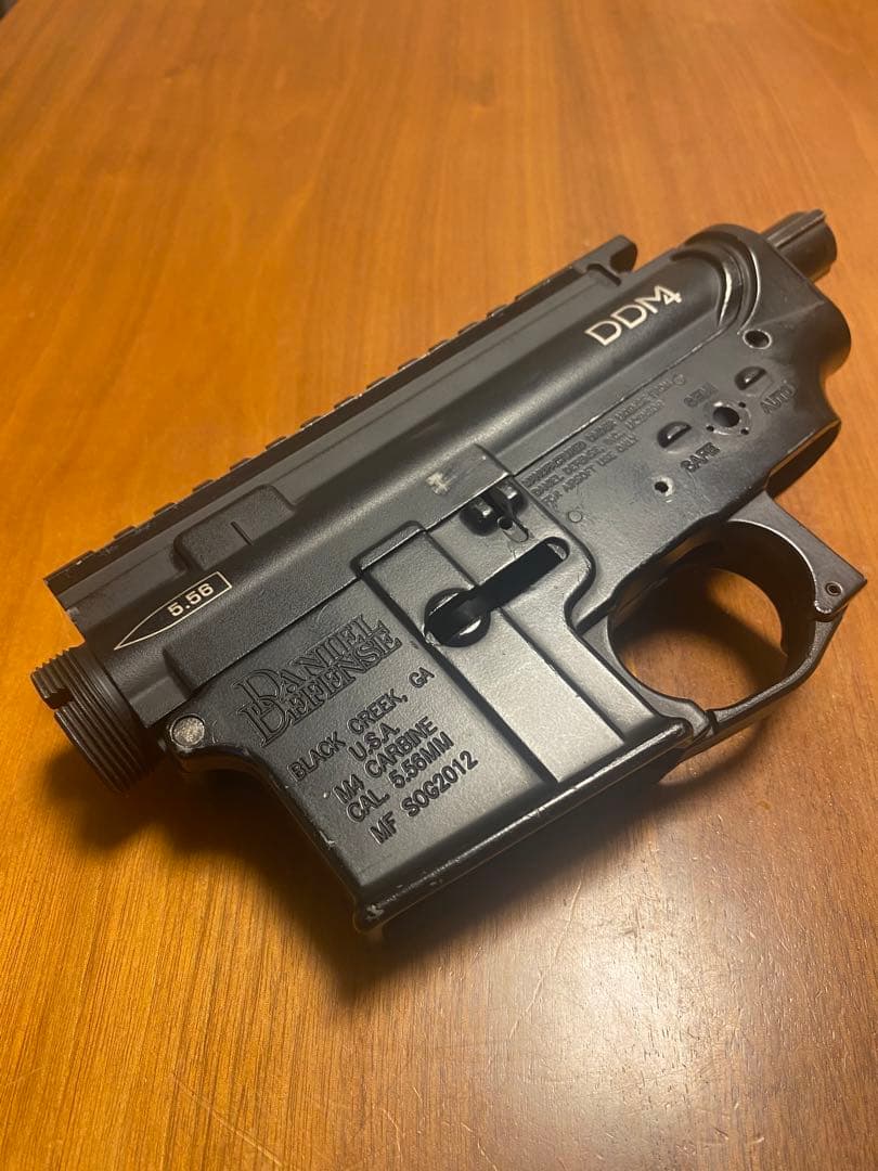 Daniel Defense刻印レシーバー