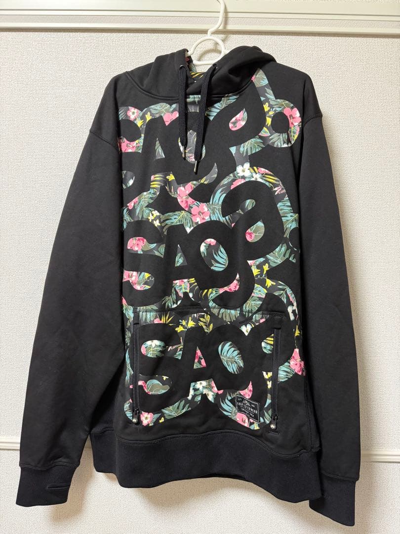 saga outerwear skiサガ パーカー