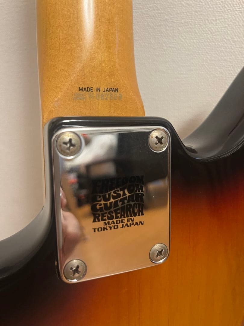 fender jaguar フェンダー ジャガー（フレット打替え、ナット交換済）