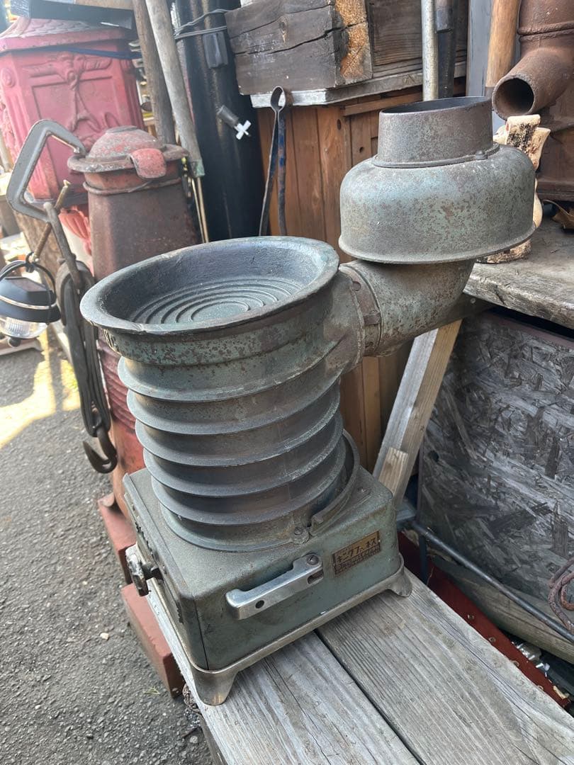 レトロ石炭ストーブ、薪ストーブ、昭和薪ストーブ、鋳物ストーブ、ダルマストーブ