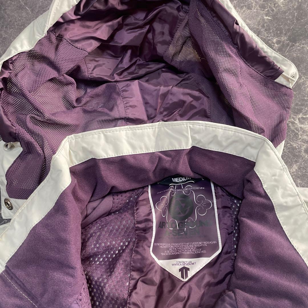 ellesseスノーボードウェア女性用 Lライトグレー　エレッセスキーウェア上下