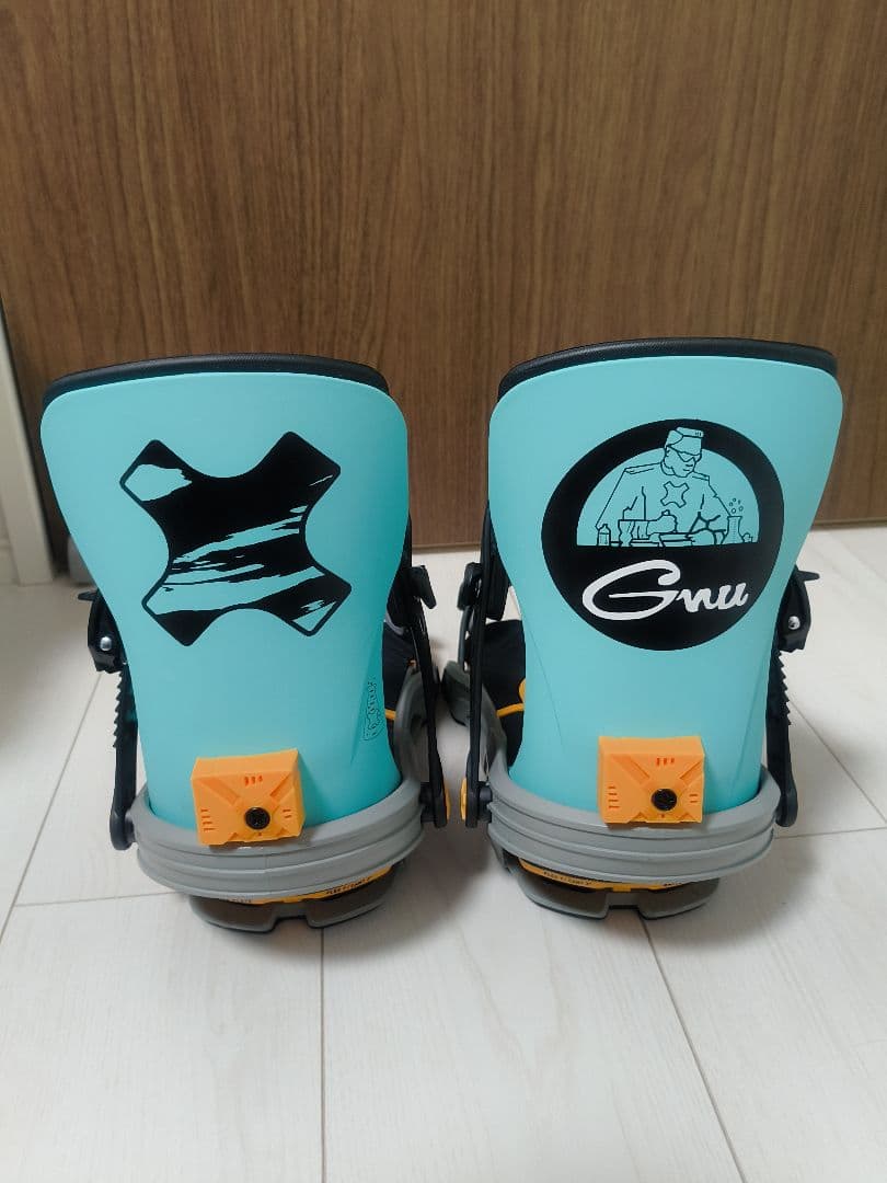 25/26 BENTL AXTION サイズM