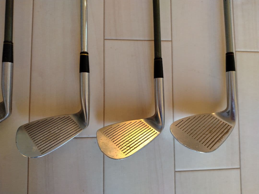 ホンマ　LB737　TITINIUM CARBON R-1