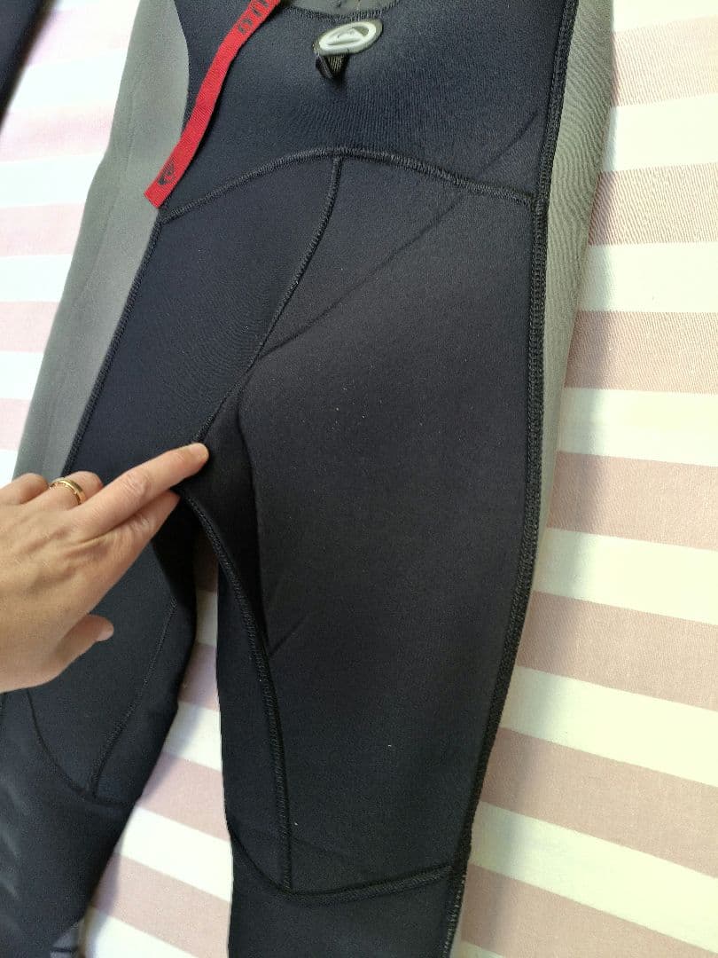 クイックシルバー　XS　ウェットスーツ