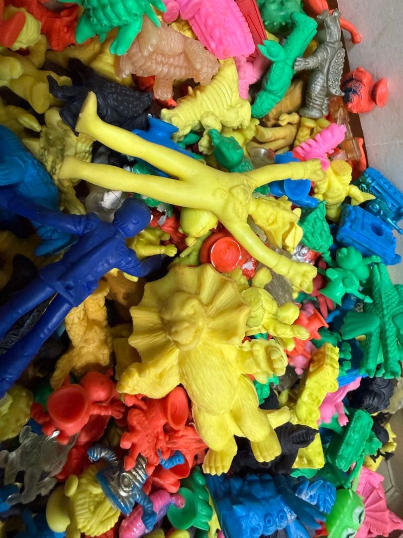 昭和レトロ 怪獣消しゴム 大量まとめ売り ウルトラマン 円谷 ゴジラ 当時物