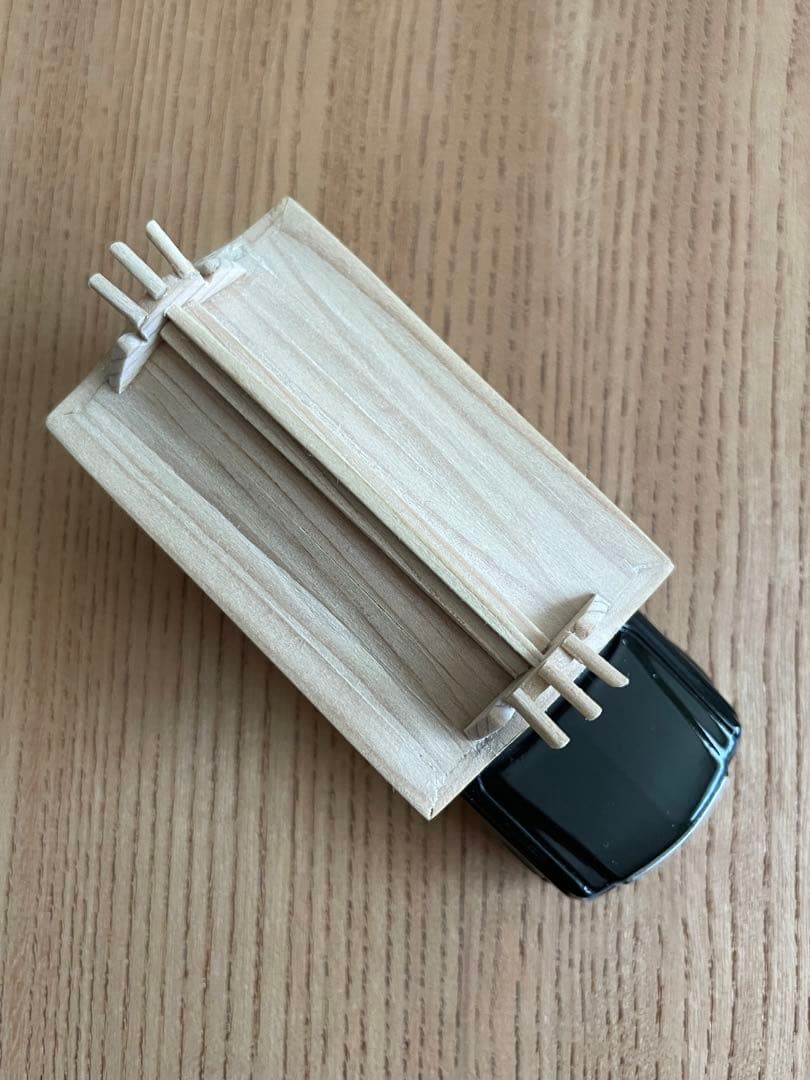 新品 114 トヨタ センチュリー 霊柩車 宮型 改造 木製 ミニカー トミカ