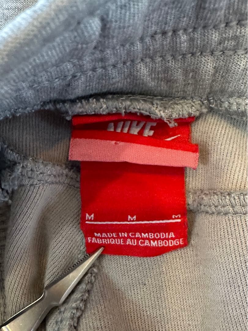 Nike ジャージ セットアップLとM テックフリース　ナイキ