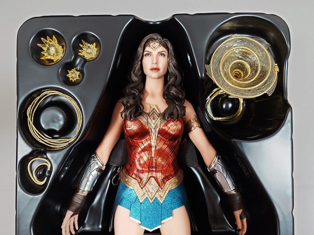 ムービー・マスターピース ワンダーウーマン １９８４ ボーナスアクセサリー付き