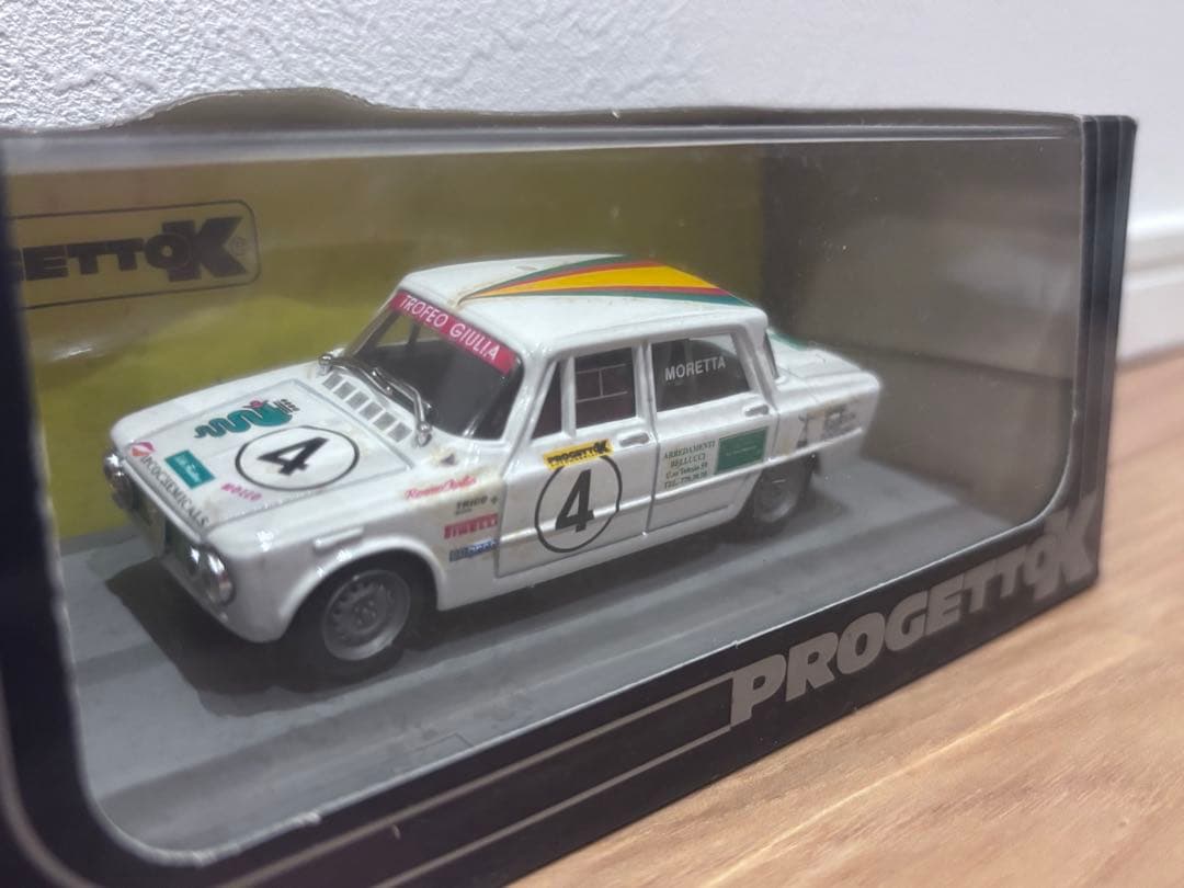 希少 1/43 Larini限定含む MINICHAMPSまとめ売り