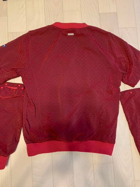 マスターバニーエディション　ウインドブレーカー