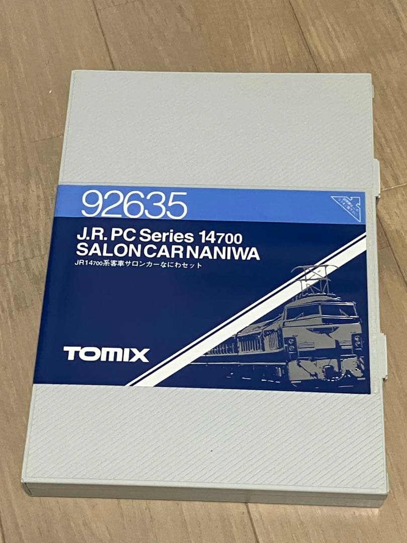 TOMIX92635 JR14-700系客車サロンカーなにわセット