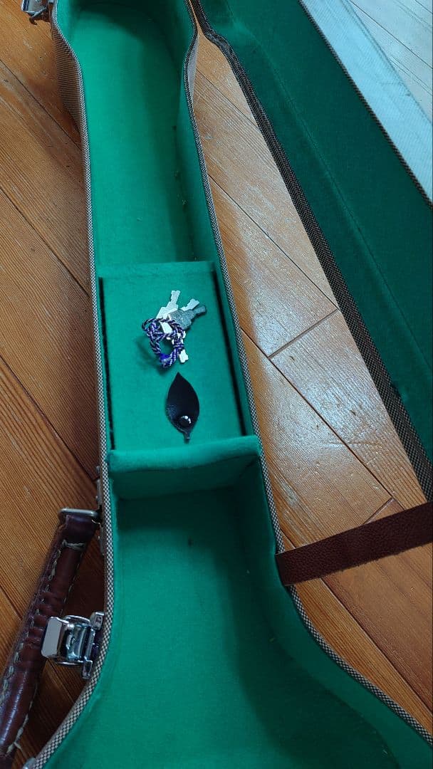 練馬With製ヘフナーベース用セルマーケースレプリカ