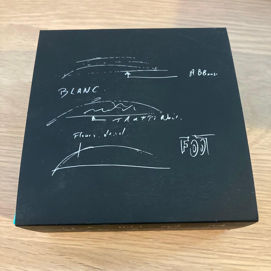 パトリックロジェ　アンスタン　ノワール&レ