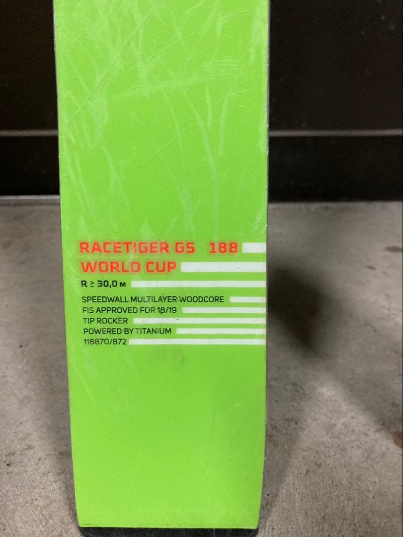 Völkl Racetiger GS30 競技用スキー