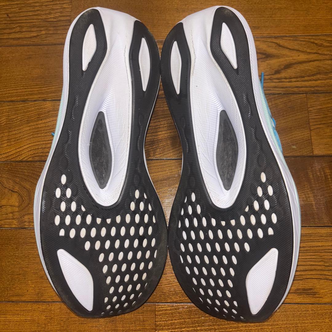 アシックス　マジックスピード4 27.0cm