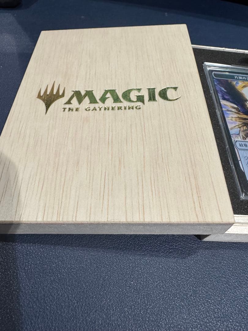 MTG マジック大戦祭 ステンレストークン 片翼の天使、セフィロス 紋章 FF
