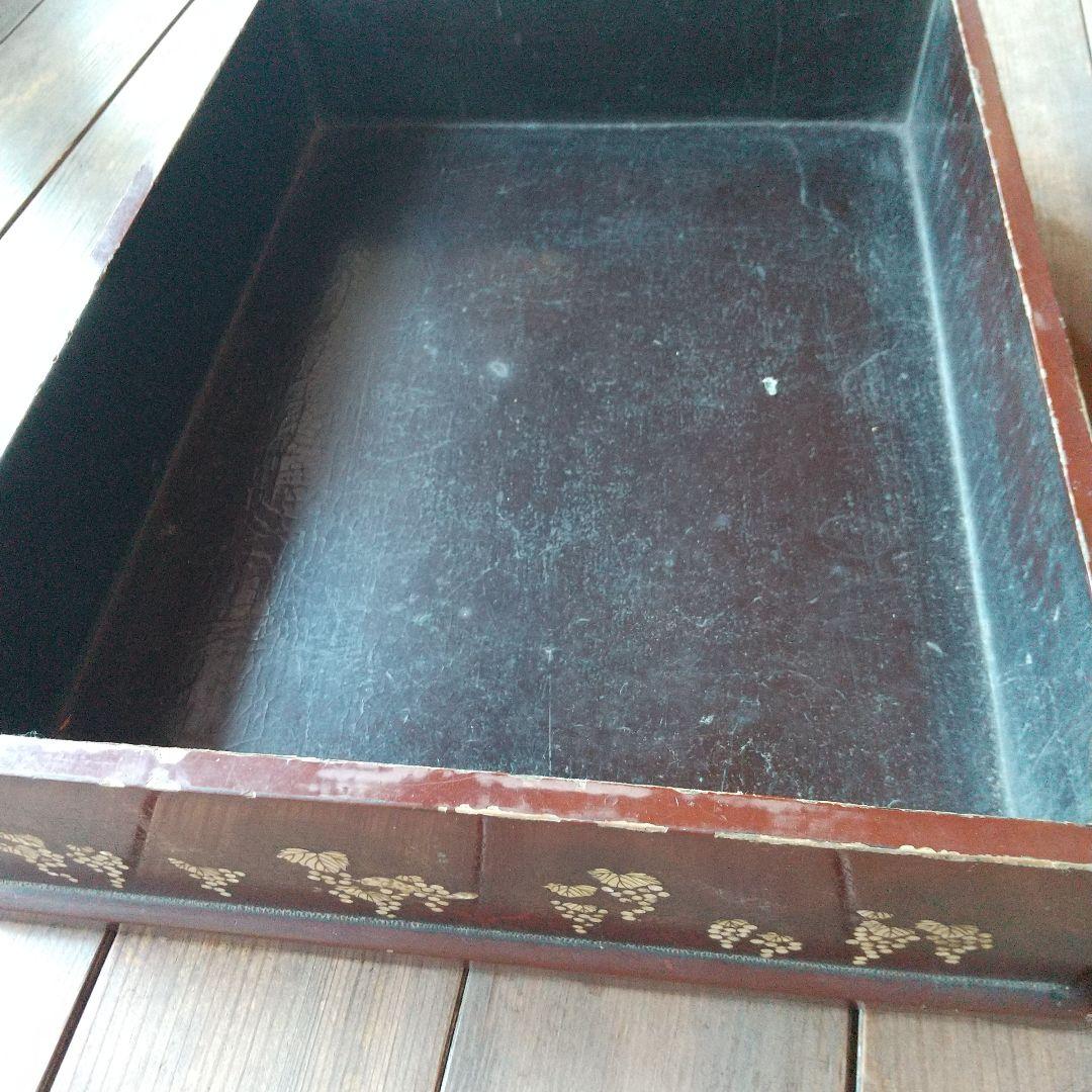 螺鈿 文箱 硯箱 \"栗鼠と葡萄 \" 時代不詳