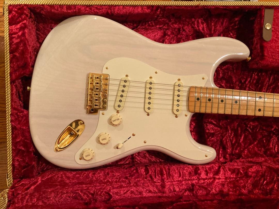 Fenderリミテッドエディションアメリカンオリジナル'50sストラトキャスター