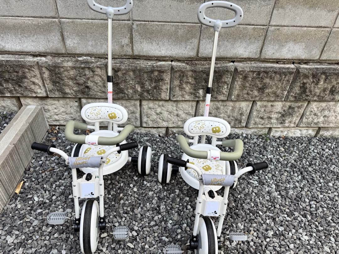 ディズニー　トライクピュア　三輪車