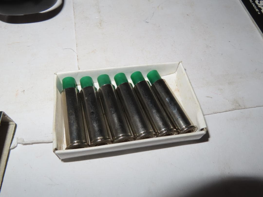 コクサイ ガスリボルバー colt PYTHON.357 4インチ ABS製