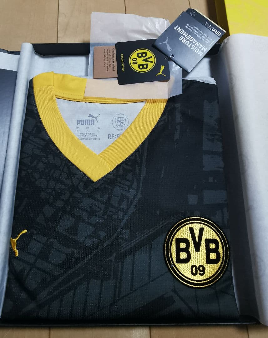 【☆完売品☆】箱付き ドルトムント レプリカユニフォームスペシャルエディション