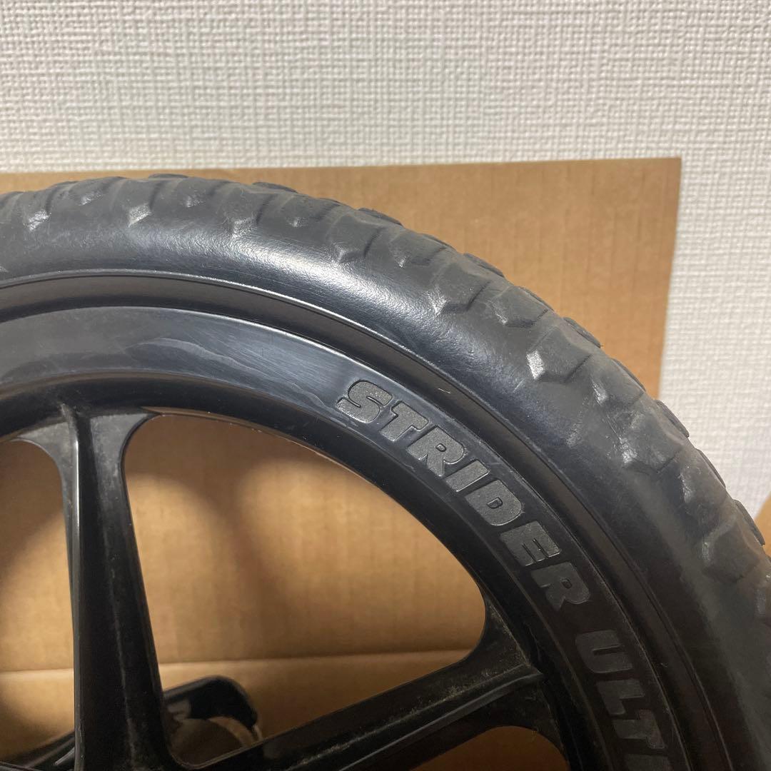 STRIDER スポーツモデル ピンク　12インチ　ストライダー