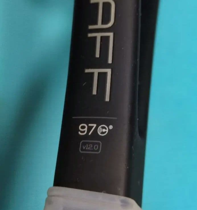 Wilson Pro Staff 97cvフェデラーv12 RF テニスラケット