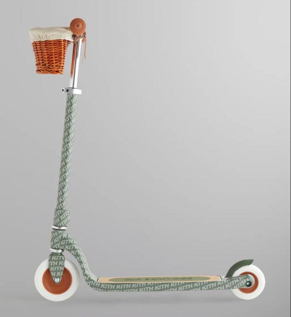 KITH BANWOOD コラボ 　完売品　スケーター　　キックボード