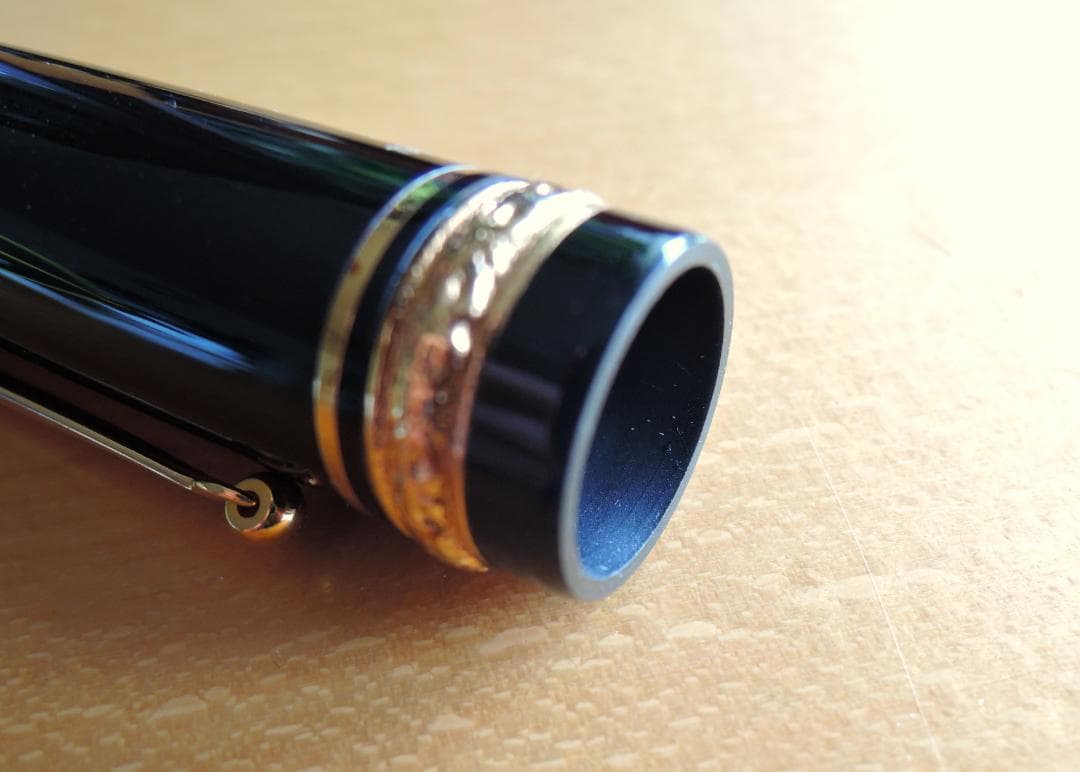 【バロン】デルタ ドルチェビータ ミディアム万年筆 バーメイル18K F