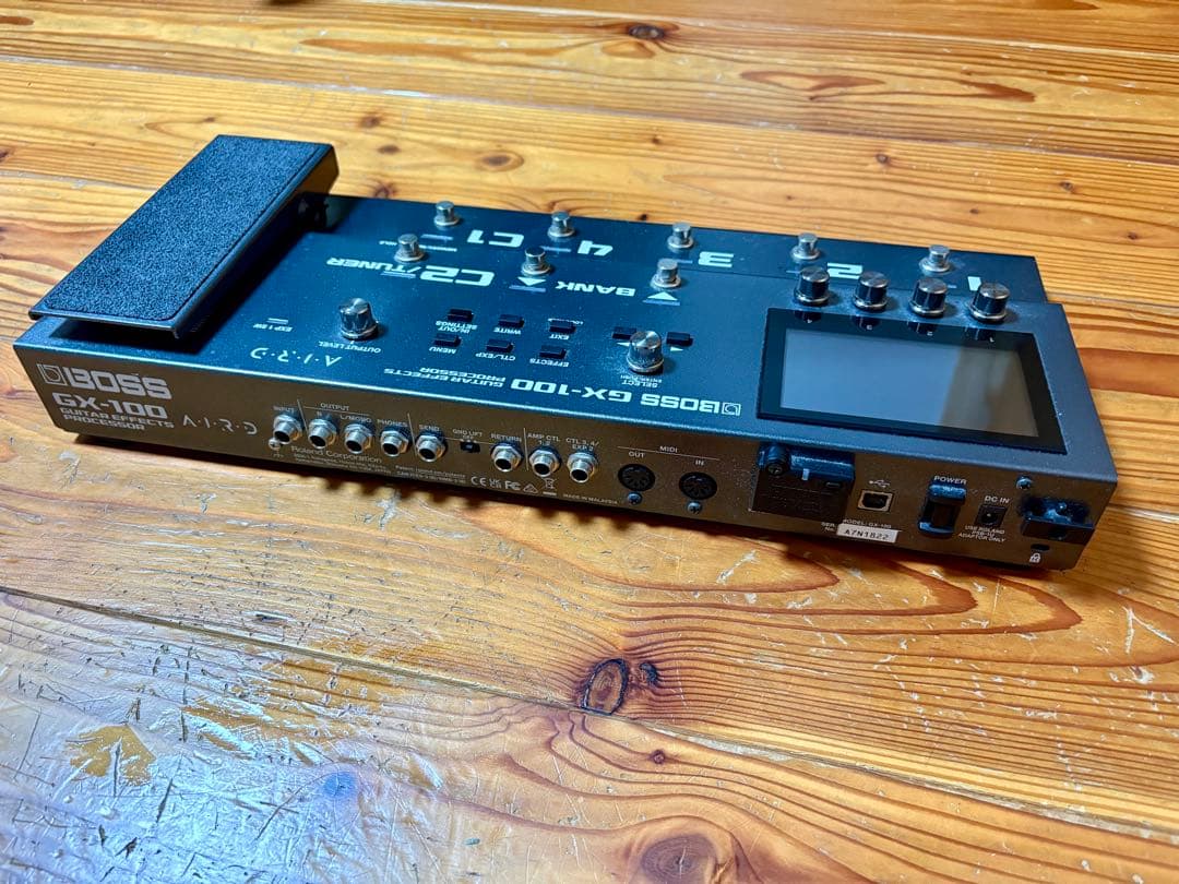 BOSS GX-100マルチエフェクター、Bluetooth アダプター&箱付き