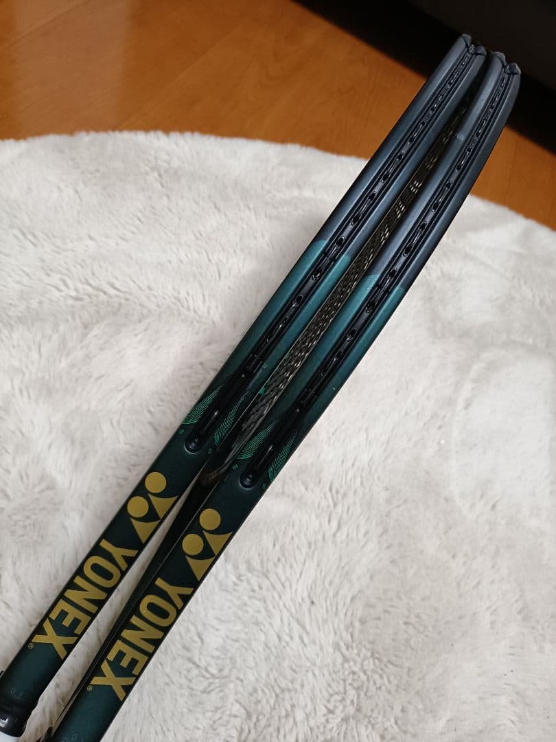 美品2本セットYONEX VCORE PRO100 G2