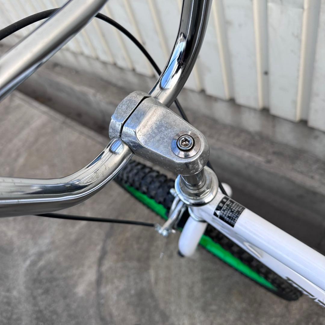 THUNDERSTRUCK VOLT! BMX風の自転車