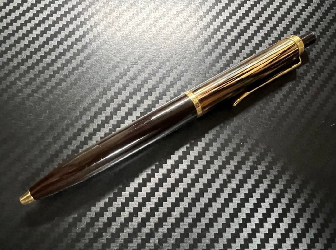 未使用に近い ペリカン K400 ボールペン トートイス 茶縞