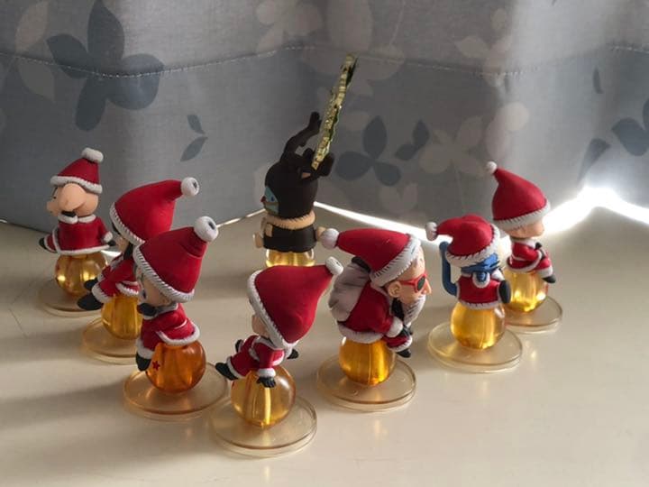 ドラゴンボール フィギュア クリスマスバージョン キャラプッチ