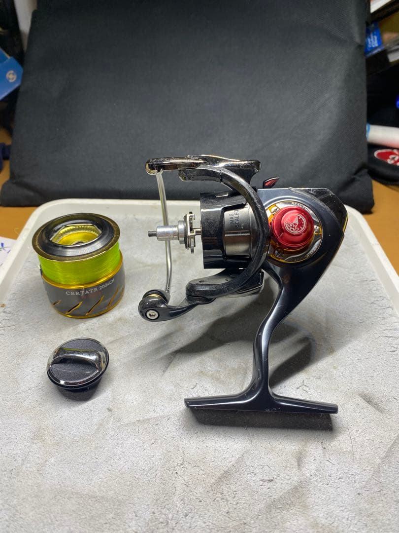 リール DAIWA certate2004hi