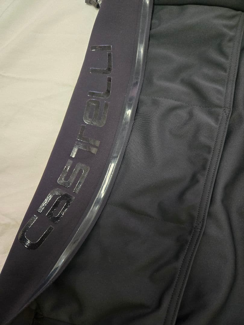 カステリ　GORE-TEX　ウインタージャケット　Mサイズ