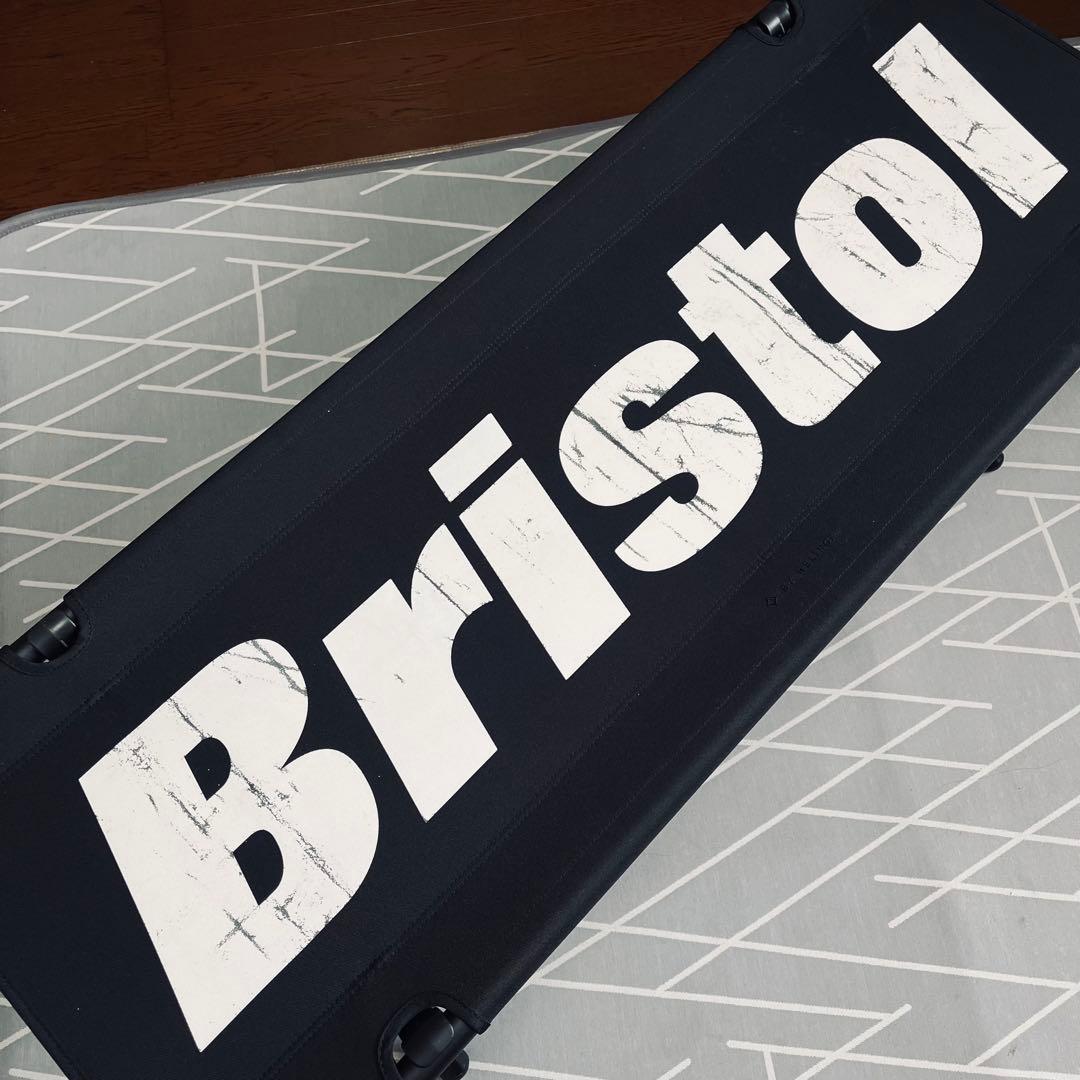 FCRB✖️HELINOX EMBLEM FOLDING BENCH／ブラック