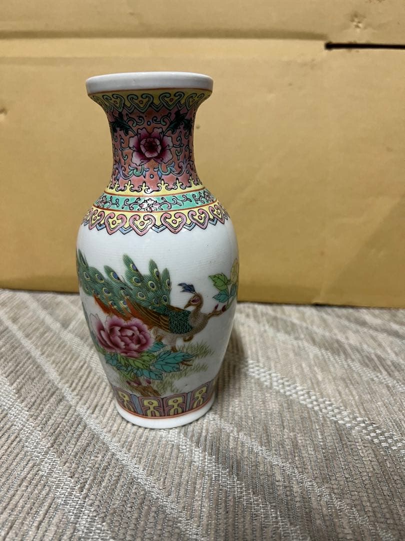 時代　中国　景徳鎮製　花瓶