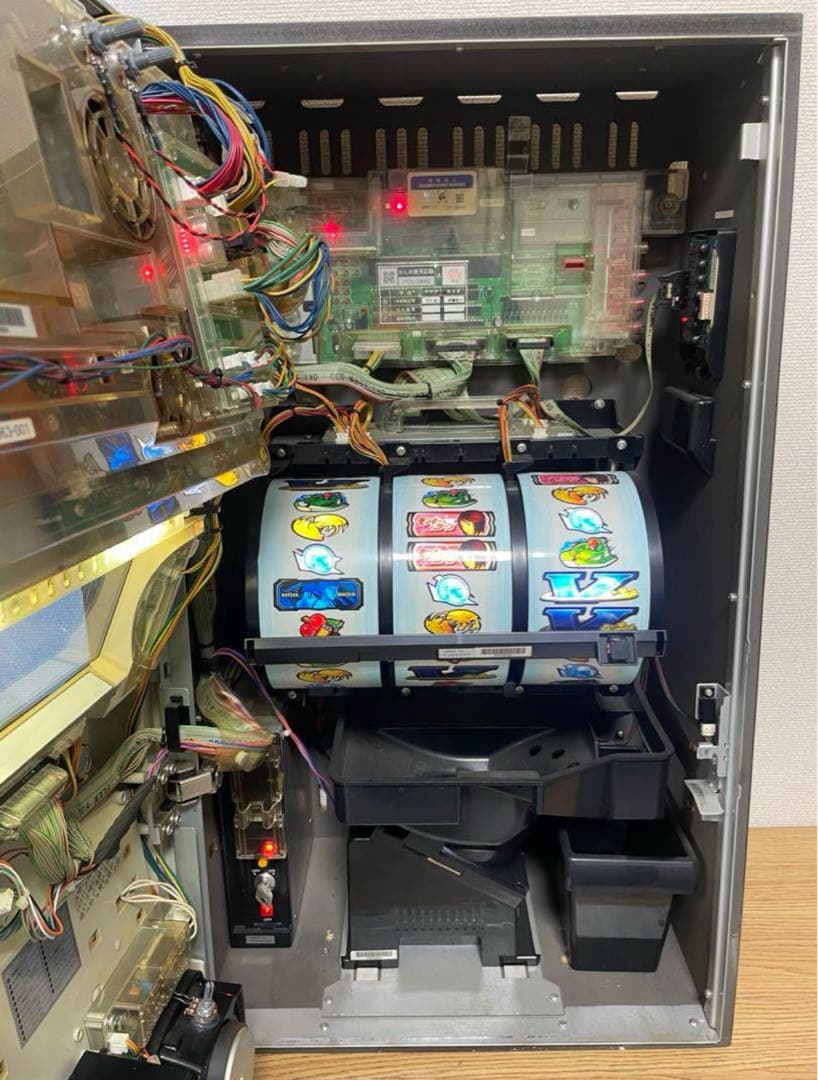 【送料込み！すぐに遊べる！】パチスロ実機 初代 モンキーターン