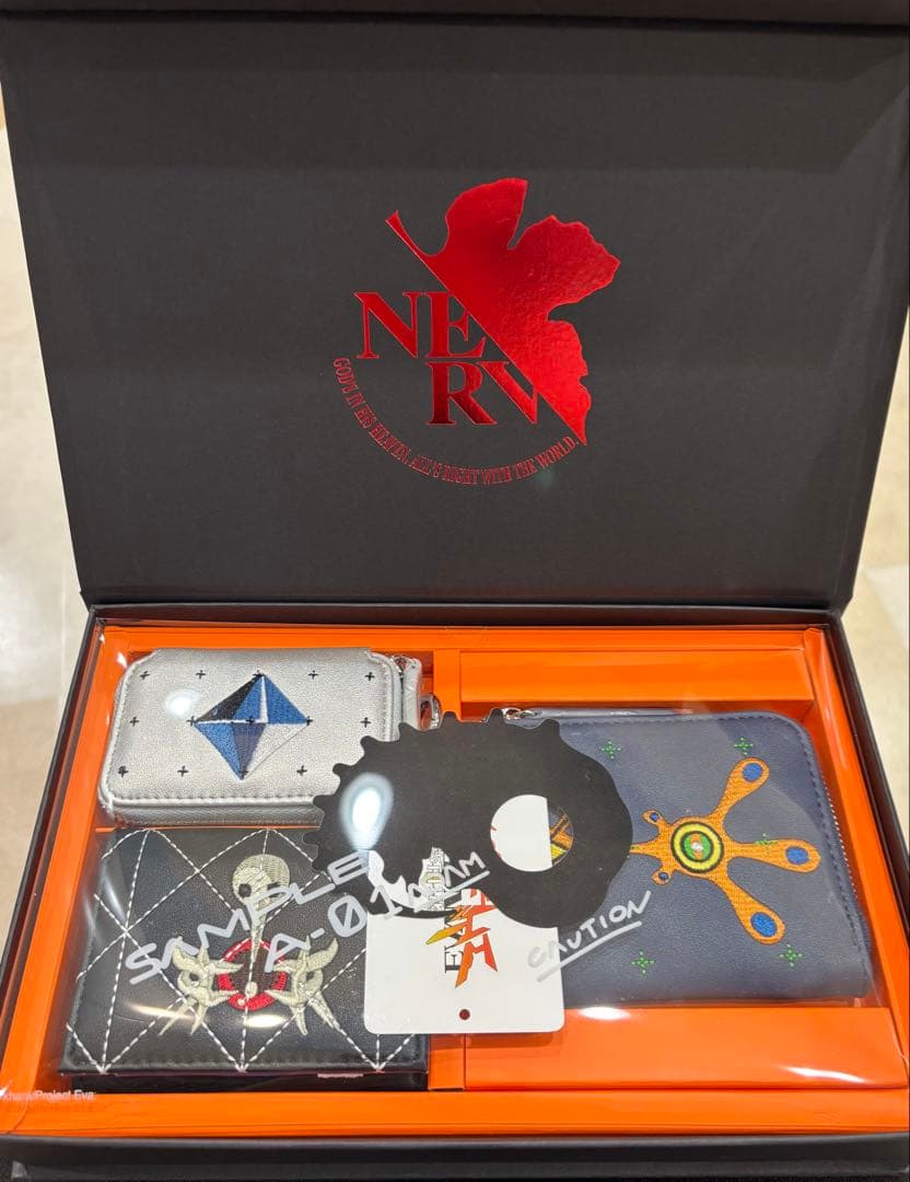 【グラニフ】新世紀エヴァンゲリオン アダム計画 ウォレット＆キーケース3P