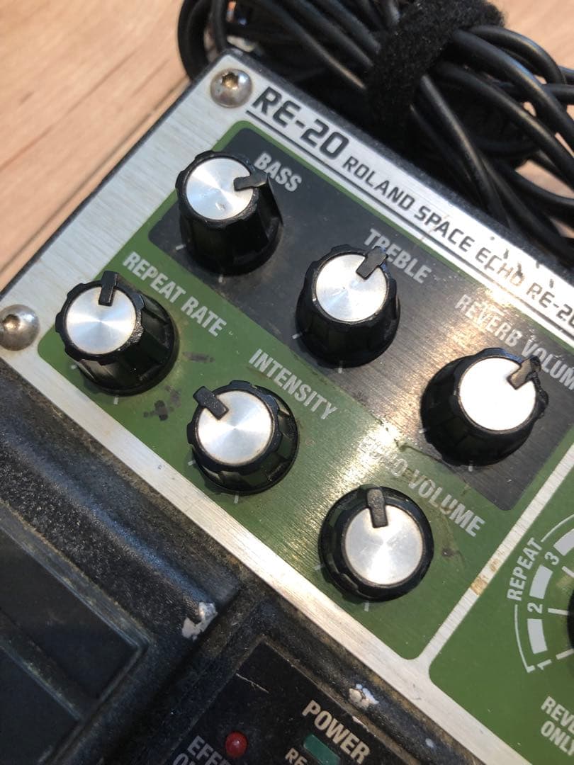 Roland RE-20 エコーエフェクター