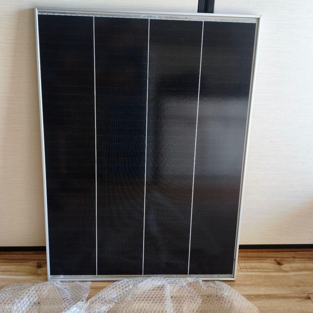 ソーラーパネル　110W　12V　サンパワーセル搭載モデル　キャンピングーカー