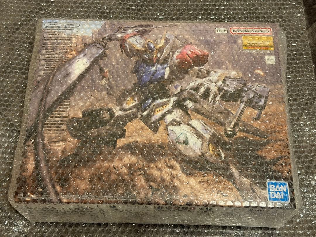 新品 MG 1/100 ガンダムバルバトスルプス 鉄血のオルフェンズ ガンプラ