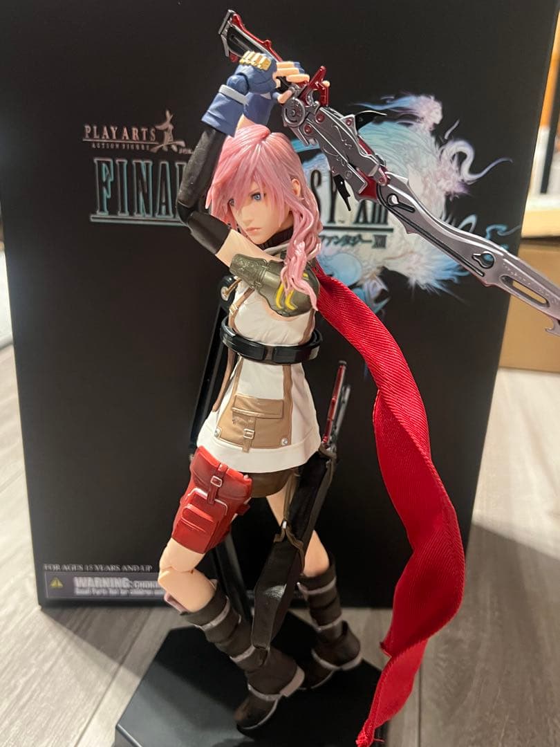 FF ライトニング フィギュア