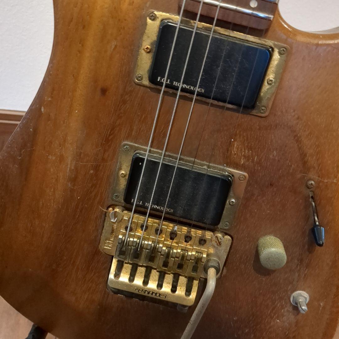 フェルナンデスストラトキャスター