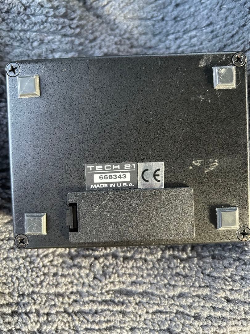 美品　TECH 21 NYC SansAmp Bass D DI